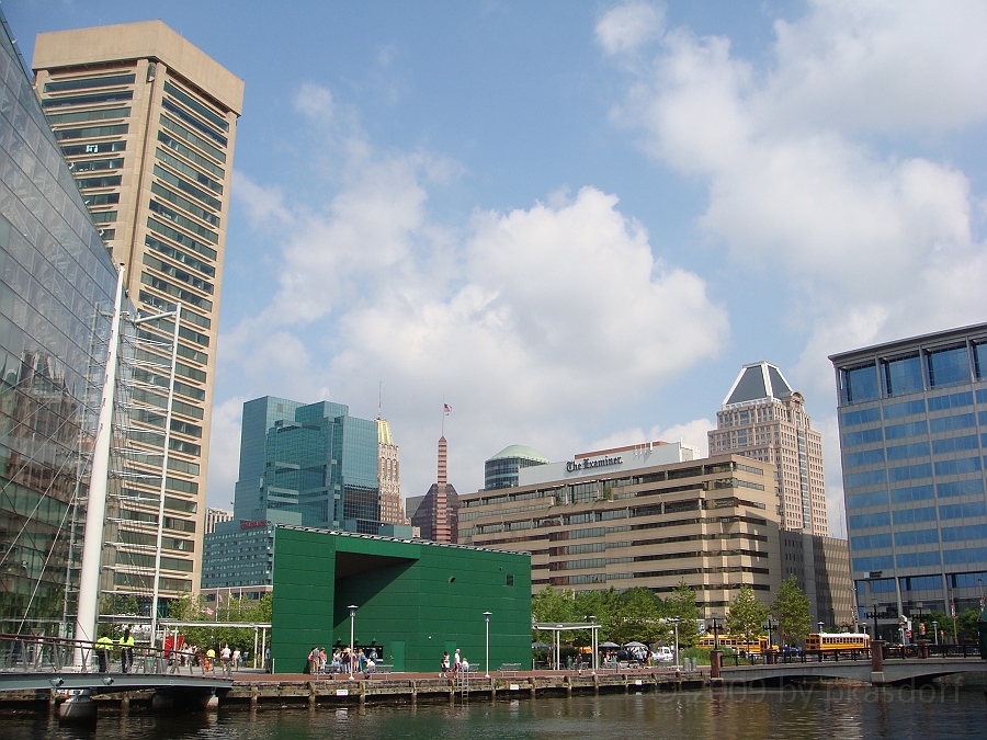 Baltimore [2009 July 02] 045.JPG - Scenes from Baltimore's Inner Harbor.